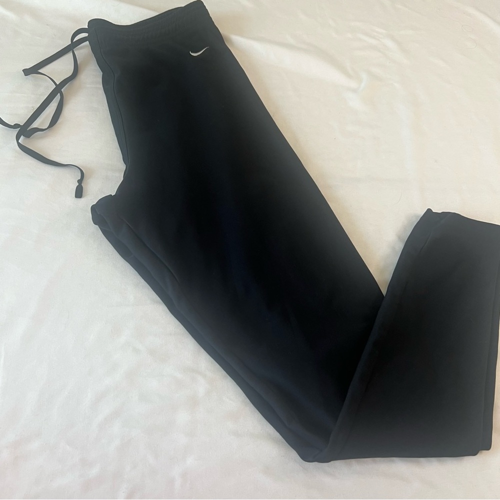 Vintage Nike Women's Black Athletic Leggings with‎ embroidered logo size L